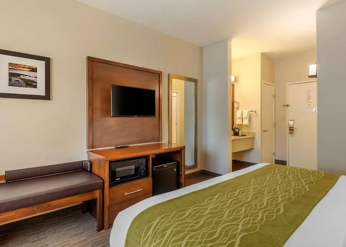 Comfort Inn Ellsworth - Bar Harbor